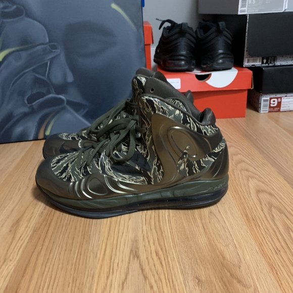 nike hyperposite tiger camo